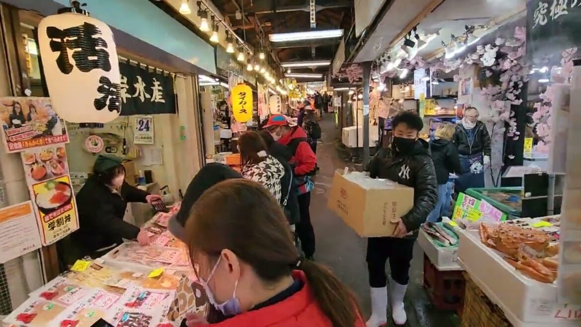 Sankaku Market - Otaru's not to be missed seafood lane
