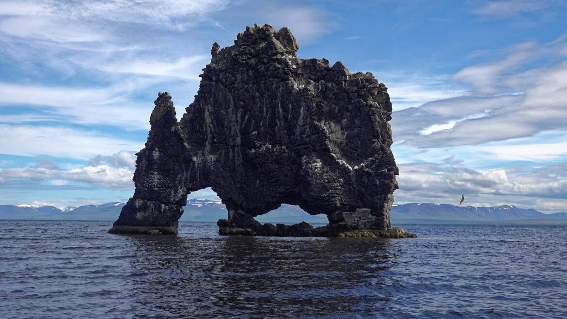 Iceland  [Amazing Places 4K]