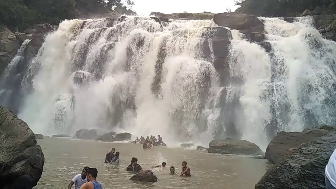 Ranchi || land of waterfalls || Jonha falls || Dasham falls || Patratu dam