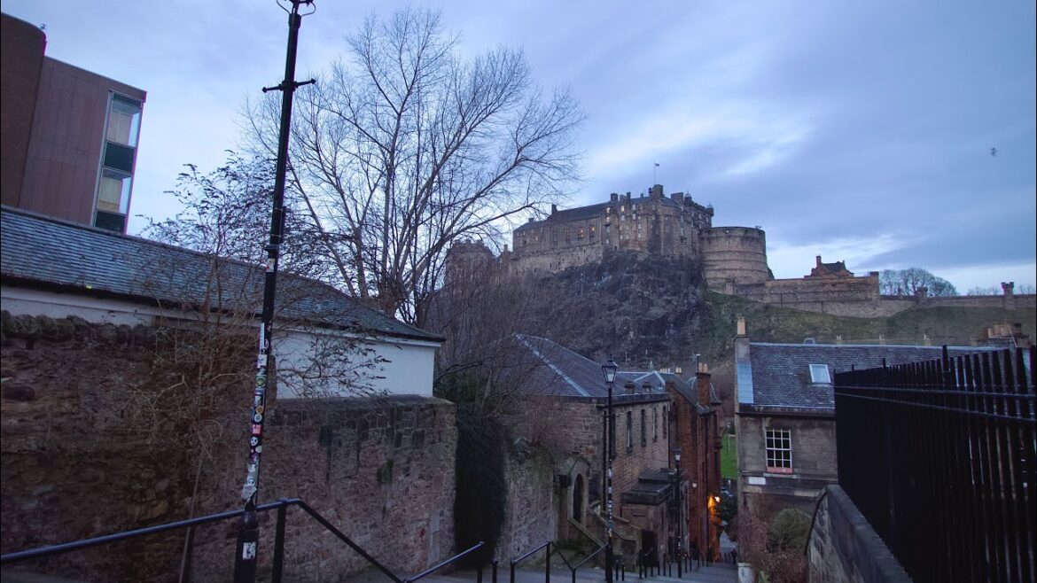Edinburgh Early Morning 4K Walking Tour Edinburgh Early Morning 4K Walking Tour
