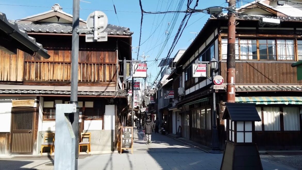 23年1月29日 名水のまちと京都を歩く 伏見桃山,御香宮神社,大手筋商店街,納屋町商店街,竜馬通り商店街, 寺田屋 Walk around Kyoto city,Japan vlog 23年1月29日 名水のまちと京都を歩く 伏見桃山,御香宮神社,大手筋商店街,納屋町商店街,竜馬通り商店街, 寺田屋 Walk around Kyoto city,Japan vlog