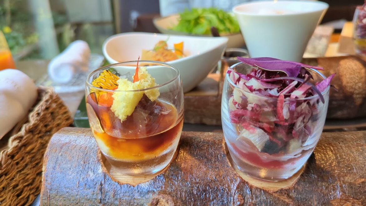 Izu (伊豆), Japan  - Breakfast at Arcana Izu (アルカナ イズ)