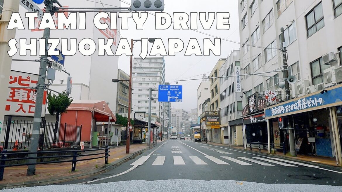 雨天の静岡県熱海市をドライブ Rainy Day Driving in Japan 4K Atami City Shizuoka - ASMR Drive - Japanese Scenery