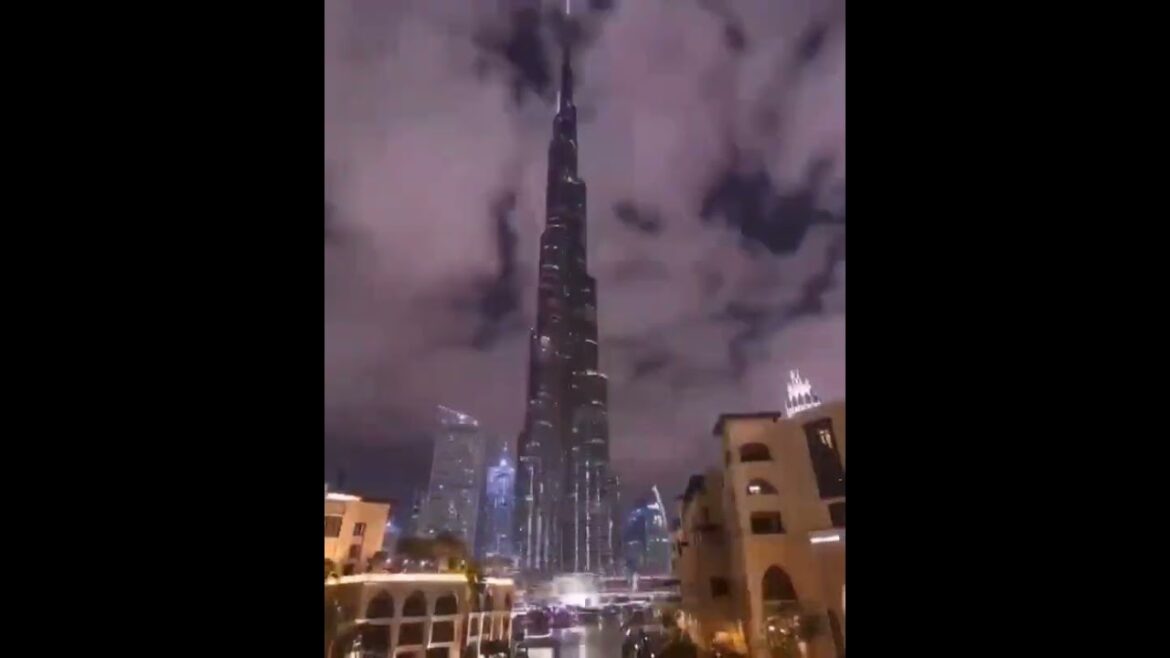 Dubai UAE #beautiful #amazing #nature #dubai #dubailife#india Dubai UAE #beautiful #amazing #nature #dubai #dubailife#india