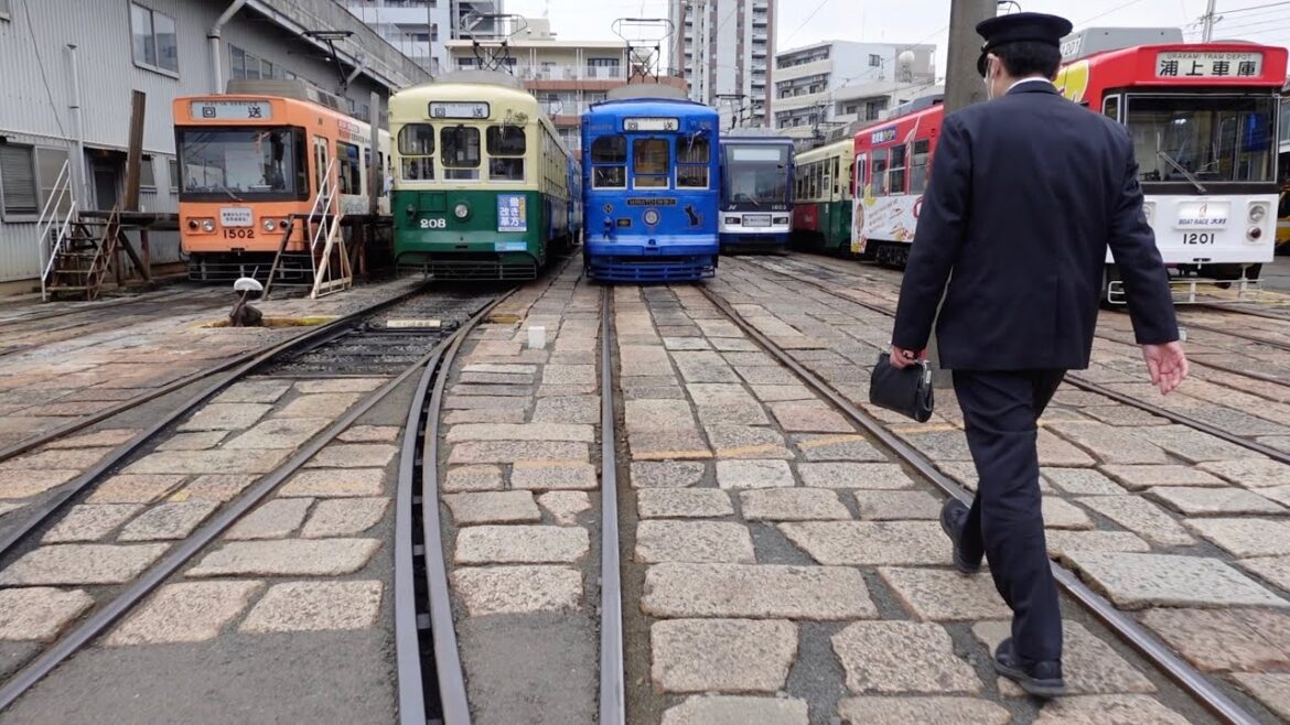 【Charter】Charter a train for a trip.In Nagasaki.