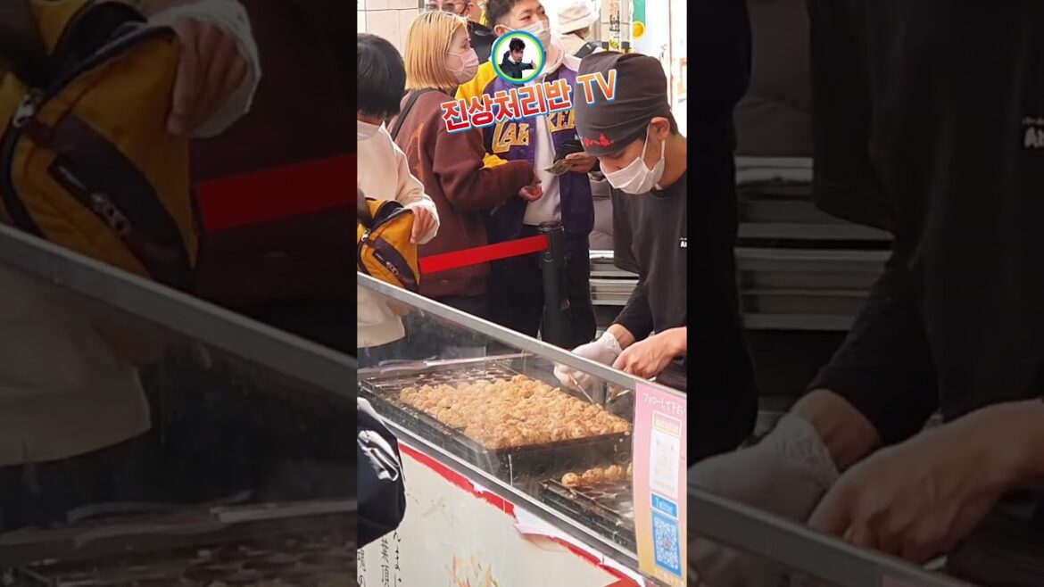 한국인이 줄서서 사먹는 오사카 도톤보리 타코야키 맛집 근황! 한국인이 줄서서 사먹는 오사카 도톤보리 타코야키 맛집 근황!