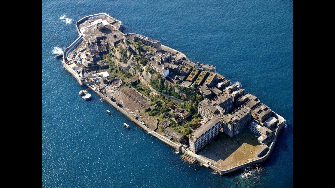 Gunkanjima Battleship Island Digital Museum  Nagasaki