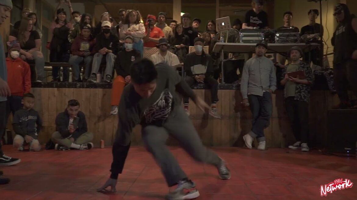 Rock Force Vs The Swim Team – Semis – Super Tight Circle – B-Boy Network Rock Force Vs The Swim Team - Semis - Super Tight Circle - B-Boy Network