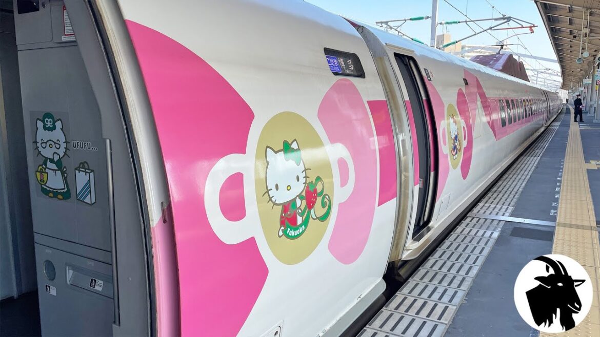 [Amazing!!!] Riding Hello Kitty Shinkansen Bullet Train in Japan😍😍 Lucky to meet you!