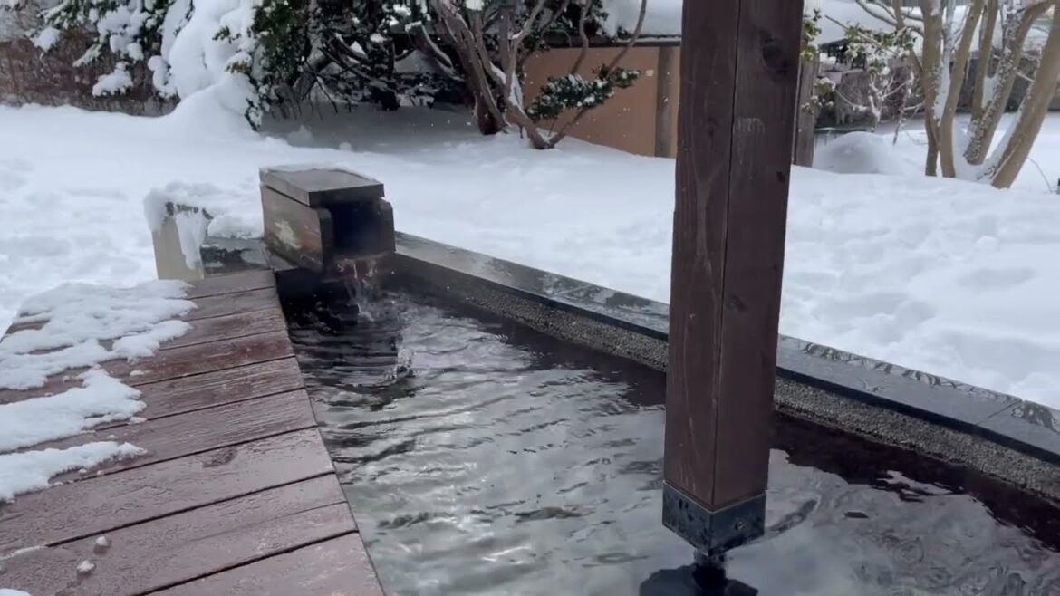 青森屋(星野リゾート)足湯之1：冬天、雪=Hoshino Resorts Aomoriya, hot spring