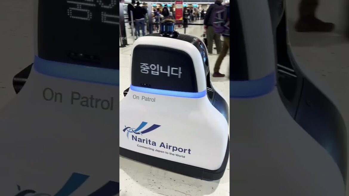 Imperial Droid spotted in Japan 🇯🇵 #shorts #travel #japan #robot