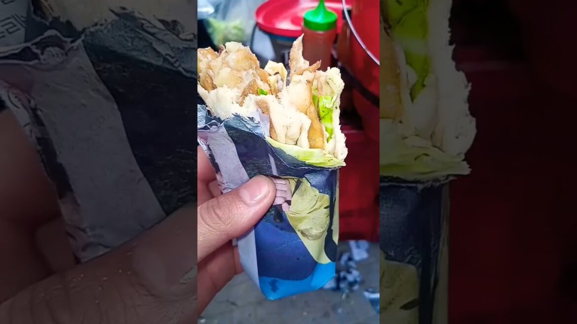 On street selling Potato chips.#ytshorts