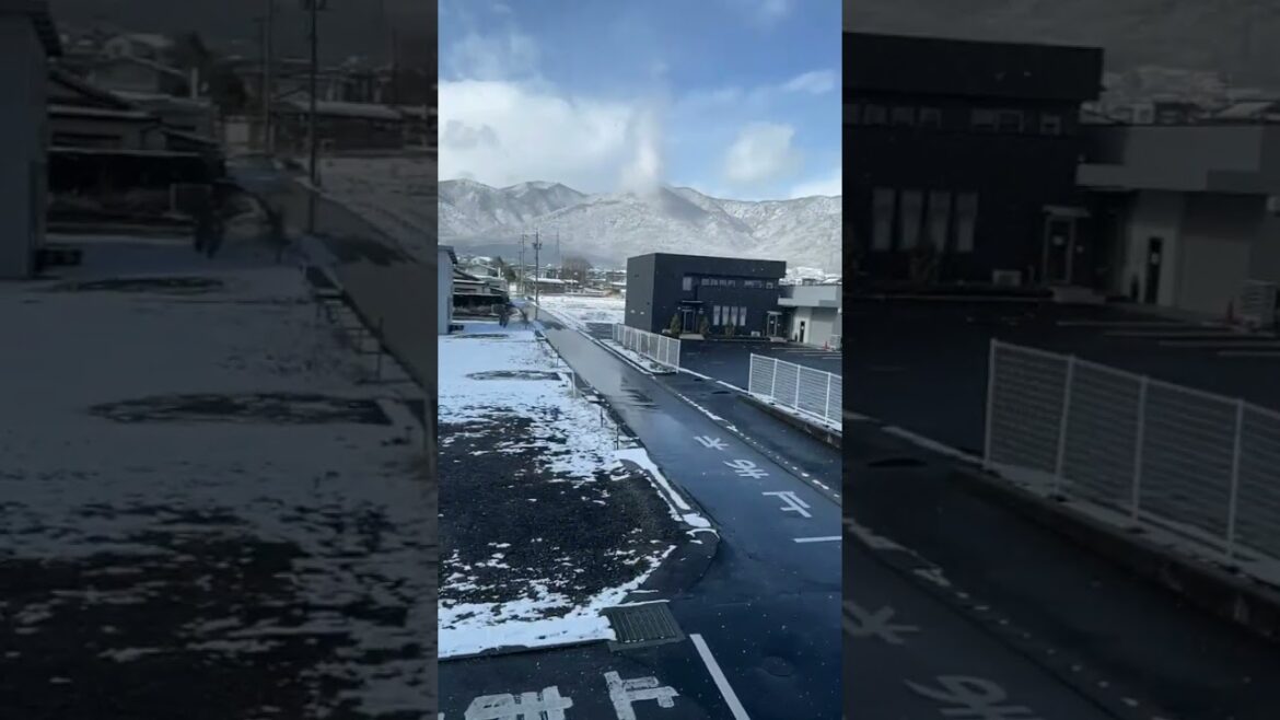 when it snows in nagano #travelvlog #walking #japantravel #minowa