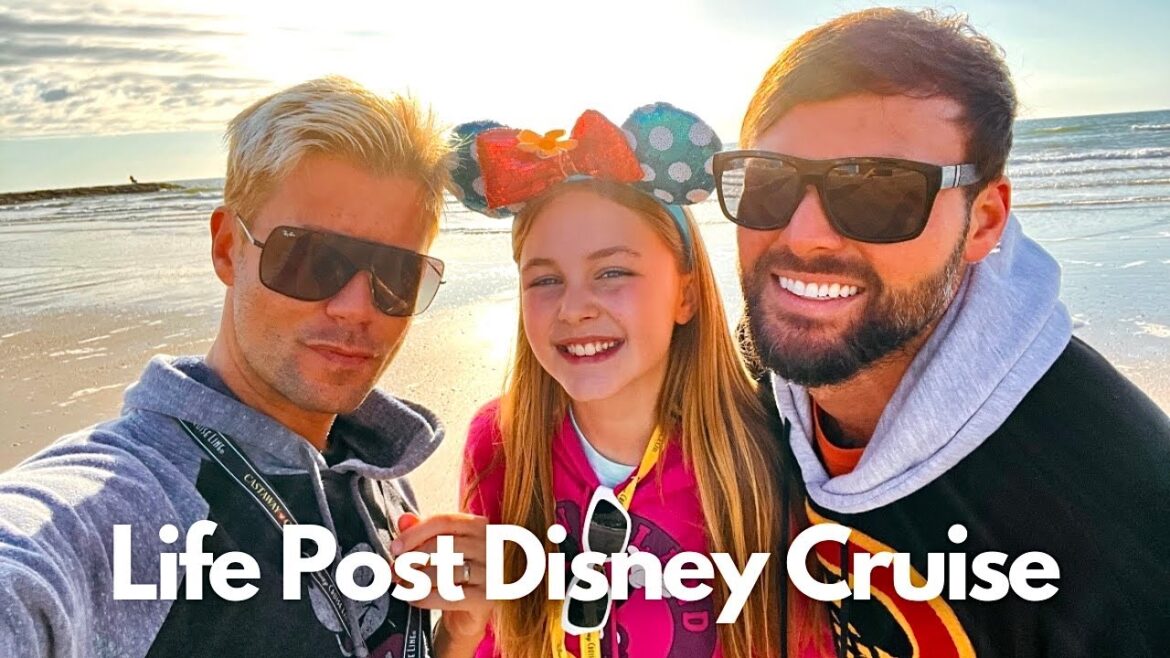 BACK FROM OUR DISNEY CRUISE! February VLOG! Galveston Beach, Valentines Day, DAD COOKS! & More!