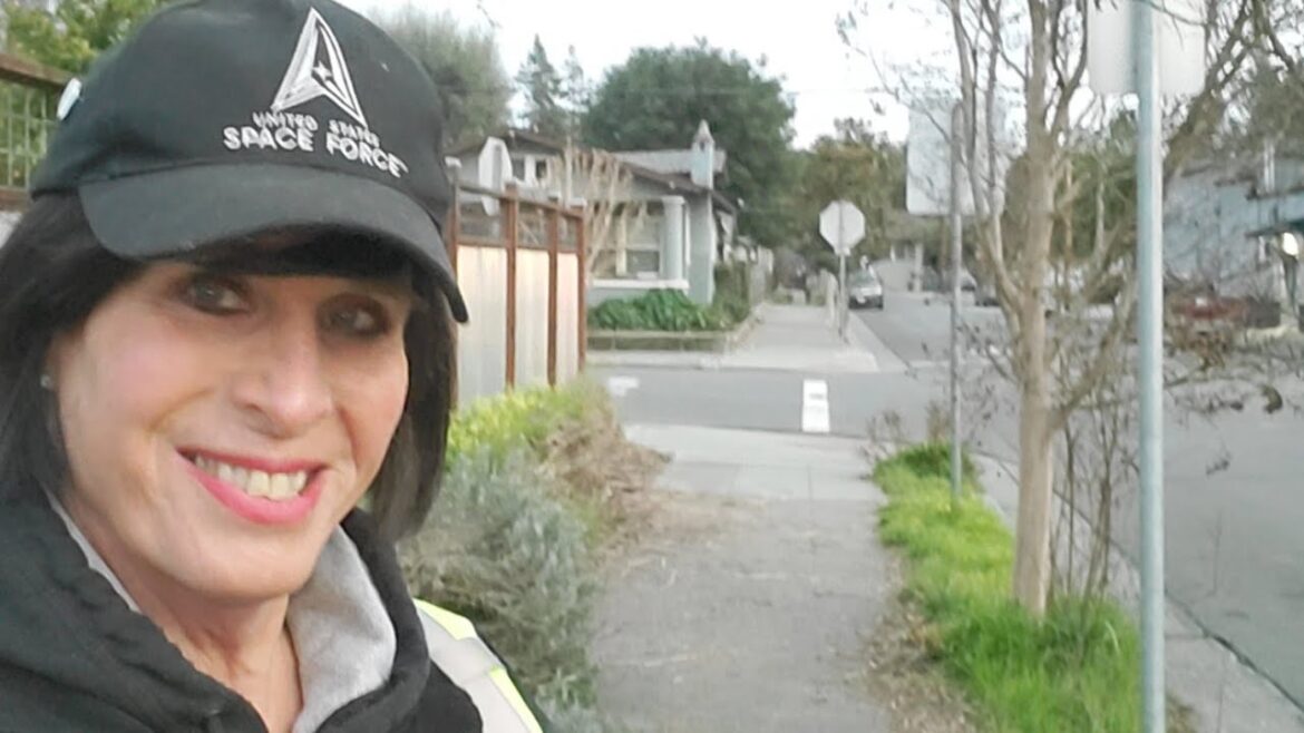 Part 2..Shopping! Pizza! Chooching..Happy Friday