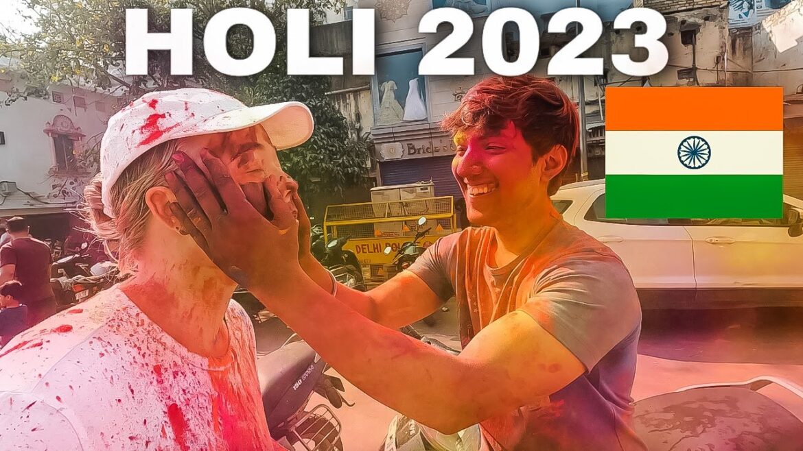 Australian plays HOLI with locals in INDIA ๐ฎ๐ณ (Holi in Old Delhi 2023) Australian plays HOLI with locals in INDIA ๐ฎ๐ณ (Holi in Old Delhi 2023)