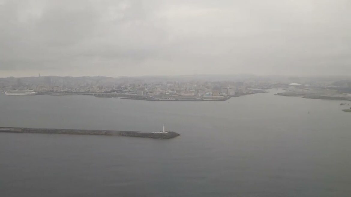 Landing at Okinawa Naha Airport International Airport Runway 36R, 沖縄 那覇 国際空港 着陸 滑走路 36R, 沖繩那霸國際機場 Landing at Okinawa Naha Airport International Airport Runway 36R, 沖縄 那覇 国際空港 着陸 滑走路 36R, 沖繩那霸國際機場