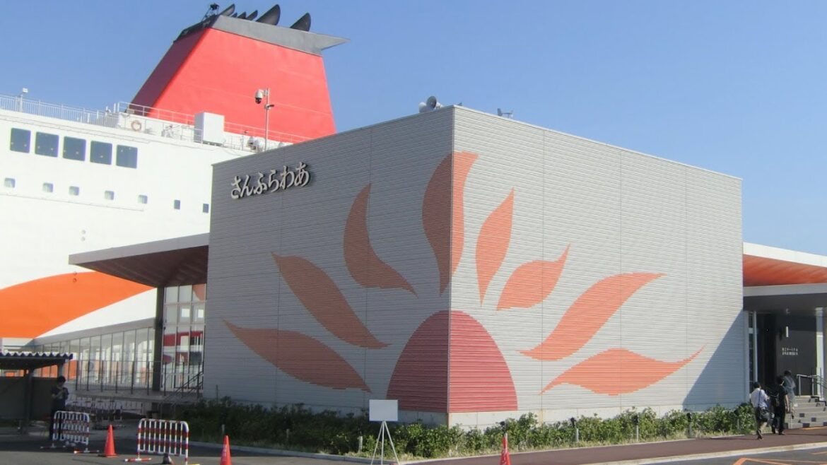 【さんふらわあ きりしま】デラックスルームを一人で使用！15時間の贅沢な船旅｜大阪→志布志