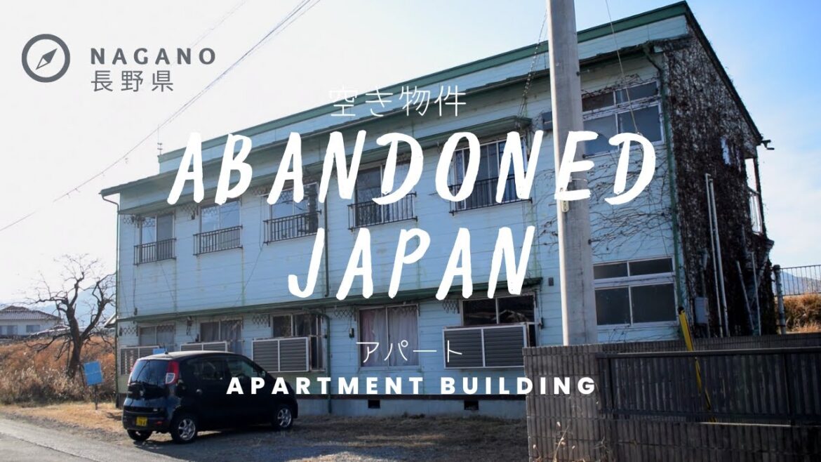 Exploring an abandoned apartment building in Nagano | Abandoned Japan