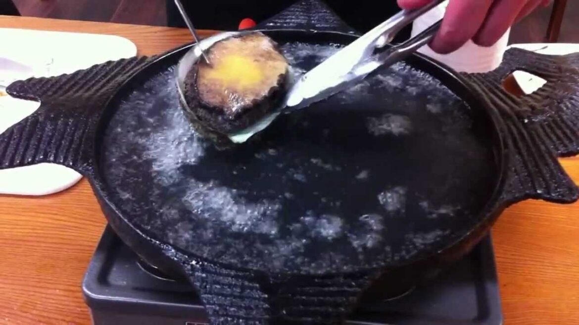 Live Cooking an Abalone