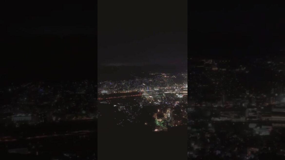 【15秒旅】長崎県稲佐山の夜景 日本三大夜景の1つで美しい夜景の大パノラマ #shorts #travel #旅行