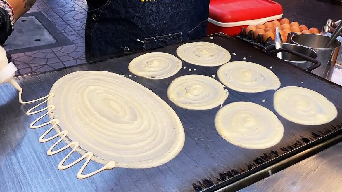 Mouthwatering Pancake Rolls on The Streets of Bangkok Mouthwatering Pancake Rolls on The Streets of Bangkok