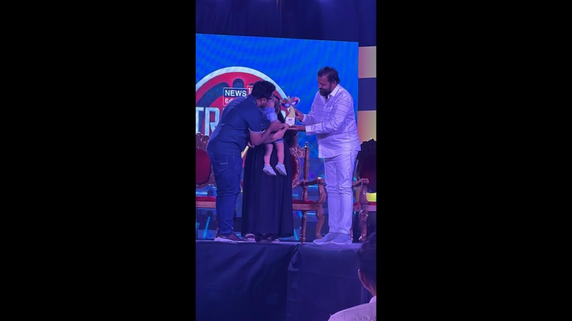 ന്യൂസ് 18 കേരളയുടെ മികച്ച ട്രാവൽ വ്ളോഗർക്കുള്ള അവാർഡ് ടെക്ട്രാവൽഈറ്റിന്🥰 ന്യൂസ് 18 കേരളയുടെ മികച്ച ട്രാവൽ വ്ളോഗർക്കുള്ള അവാർഡ് ടെക്ട്രാവൽഈറ്റിന്🥰