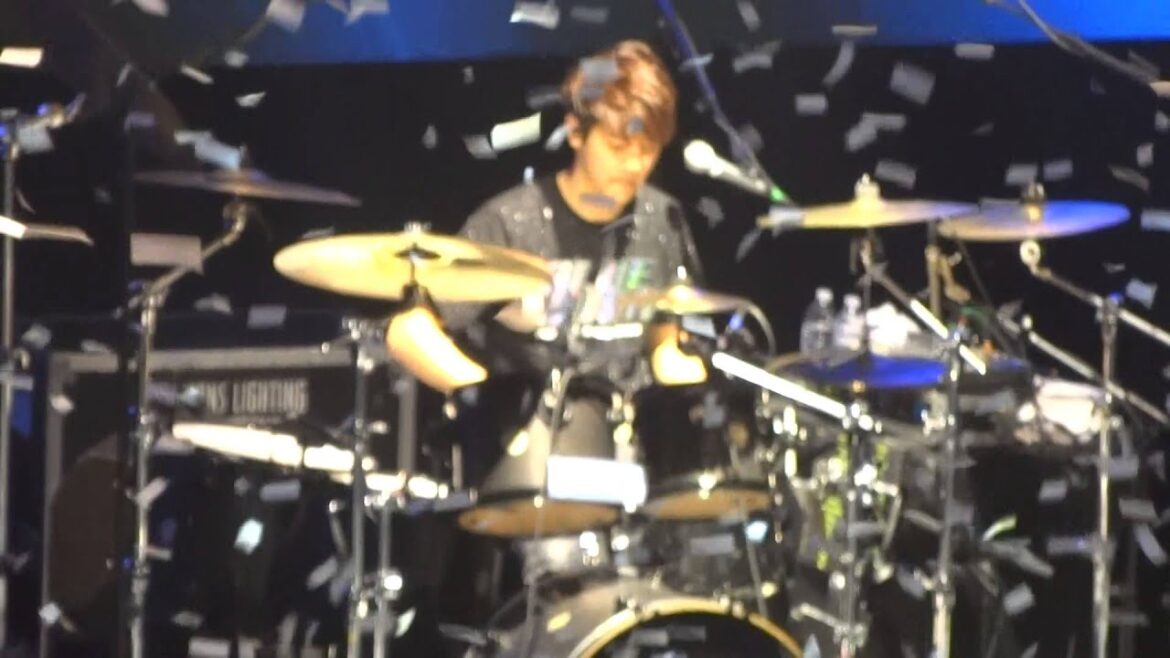 140124 - CNBLUE - Try Again Smile Again + Ending @ BLUE MOON TOUR in LA