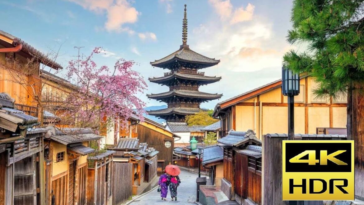 【4K HDR Footage in Japan】Kyoto Yasaka Shrine, Okayama Park, Ninenzaka｜Walking in Japan channel