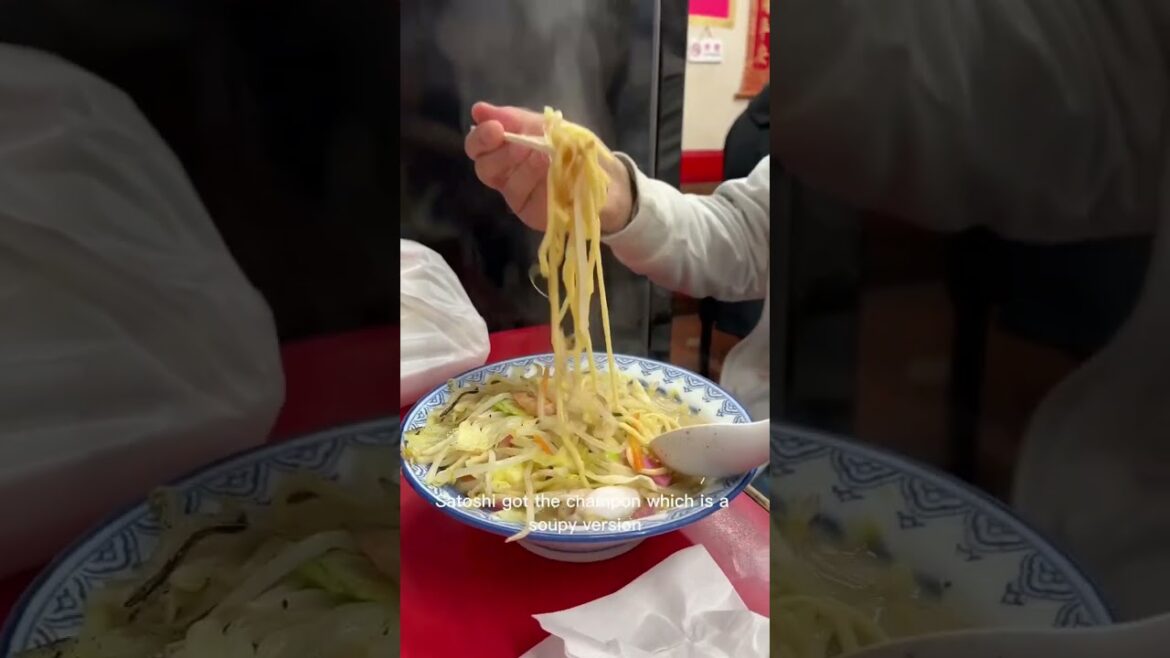 Team Soup Noodles or Team Crispy? #japanesefood #nagasaki #noodles