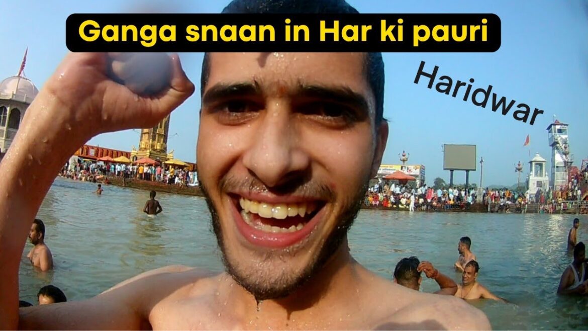 Ganga Snaan And Aarti In Har ki pauri, Haridwar | Uttrakhand Journey |Part 2| Ganga snaan & aarti.