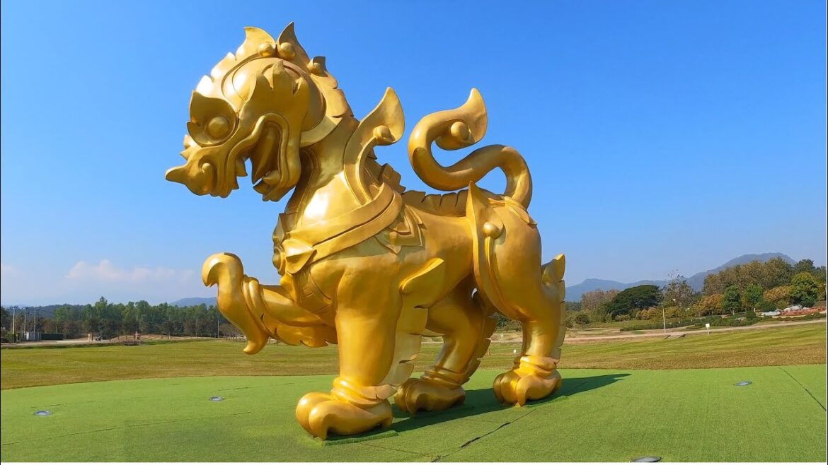 Traveling Around Thailand: Chiang Rai & Chiang Mai. A 15 day holiday with USD 65/person/day trip. 4K