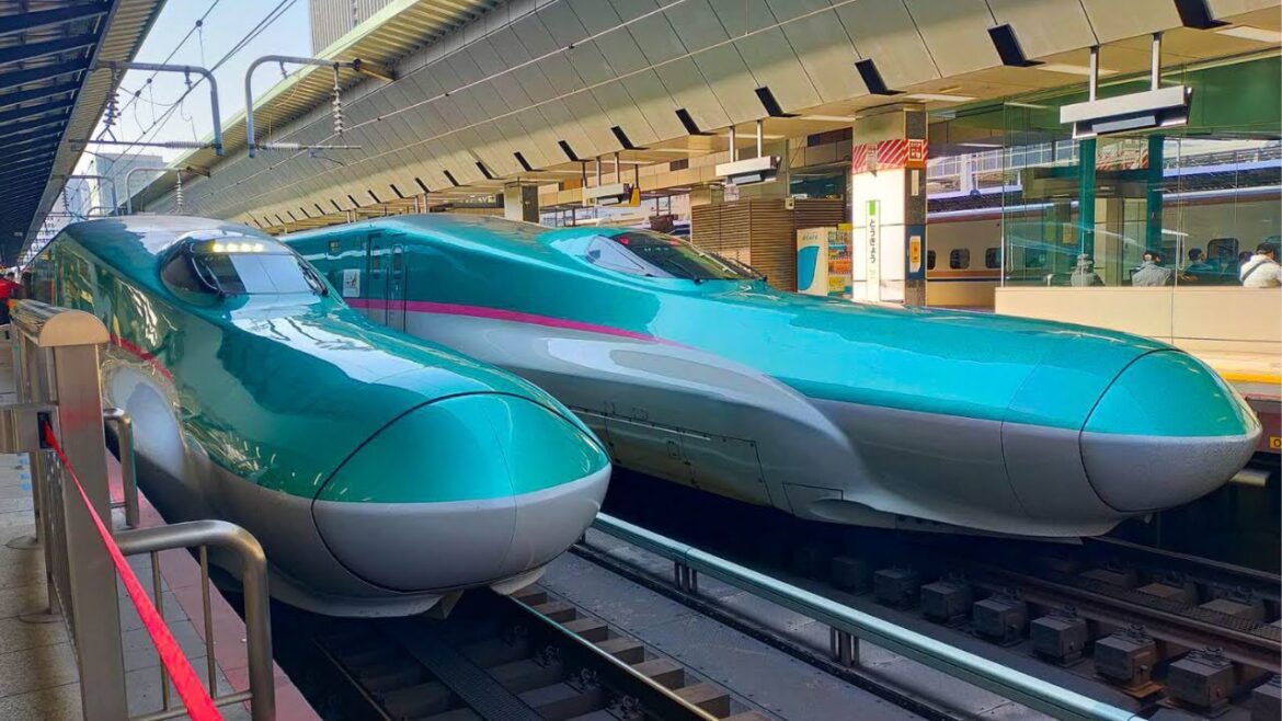 Japan’s FASTEST Bullet Train Business Class Car | 320kmph/200mph🚅Shinkansen Hayabusa Japan's FASTEST Bullet Train Business Class Car | 320kmph/200mph🚅Shinkansen Hayabusa