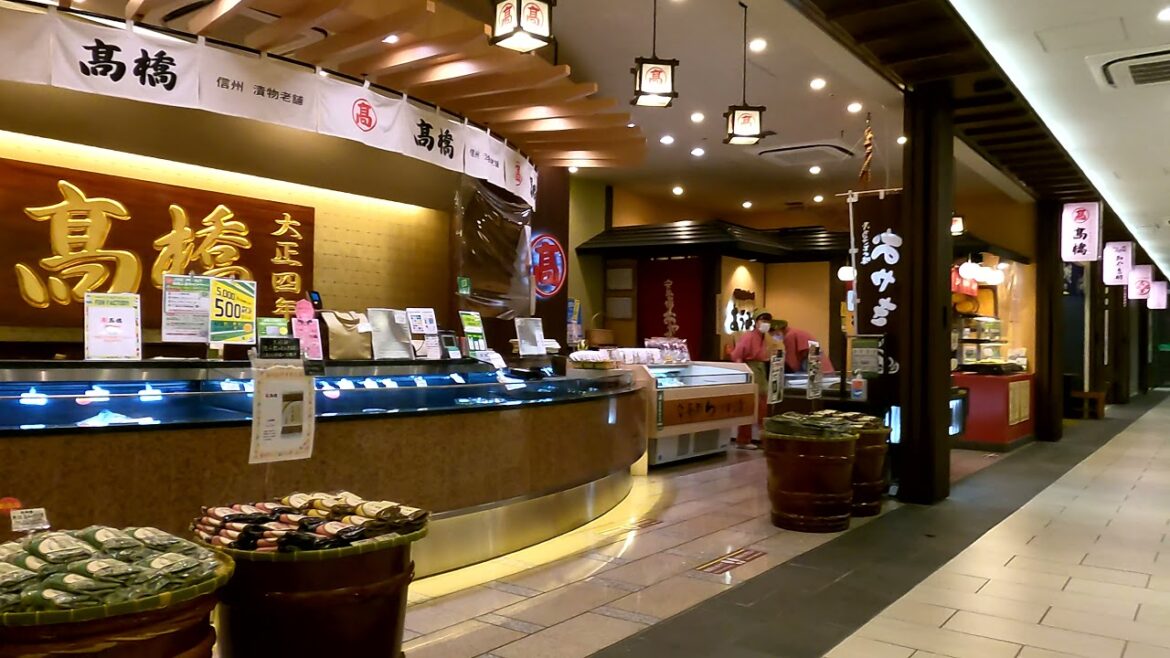 【長野駅】 Nagano Station "MIDORI" ・Japan 4K Walk