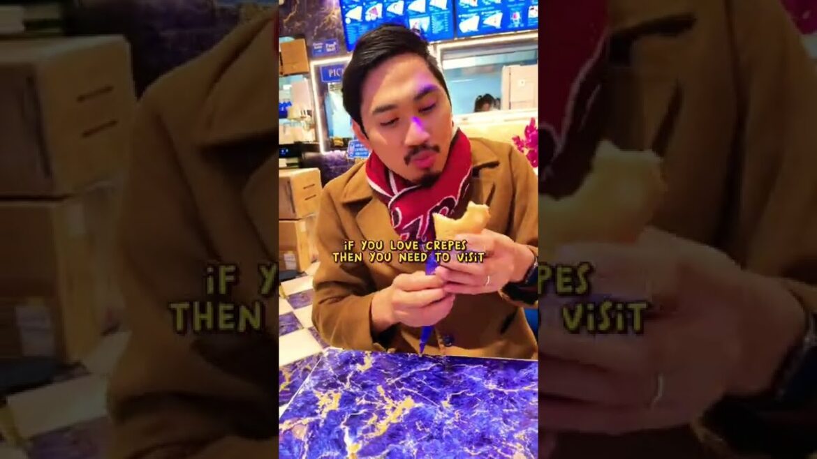 Japanese Crepe Desserts are  the best Street food!