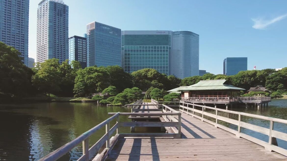 [4K] Japan Walk 🇯🇵  Beautiful Sea Garden in Japan: Hamarikyu Garden in Tokyo 浜離宮庭園