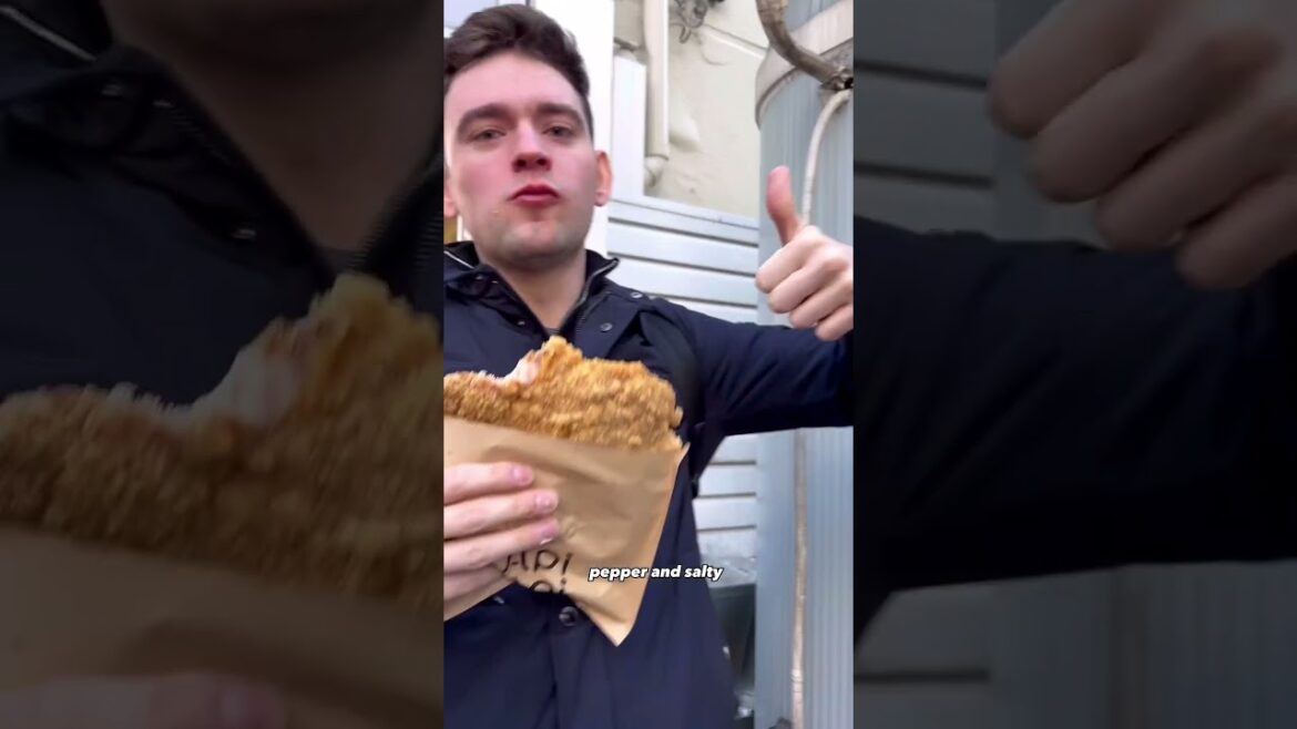 Japanese Street Food Harajuku Takeshita Street 🍓🍰🍗 #shorts #streetfood #tokyo Japanese Street Food Harajuku Takeshita Street 🍓🍰🍗 #shorts #streetfood #tokyo