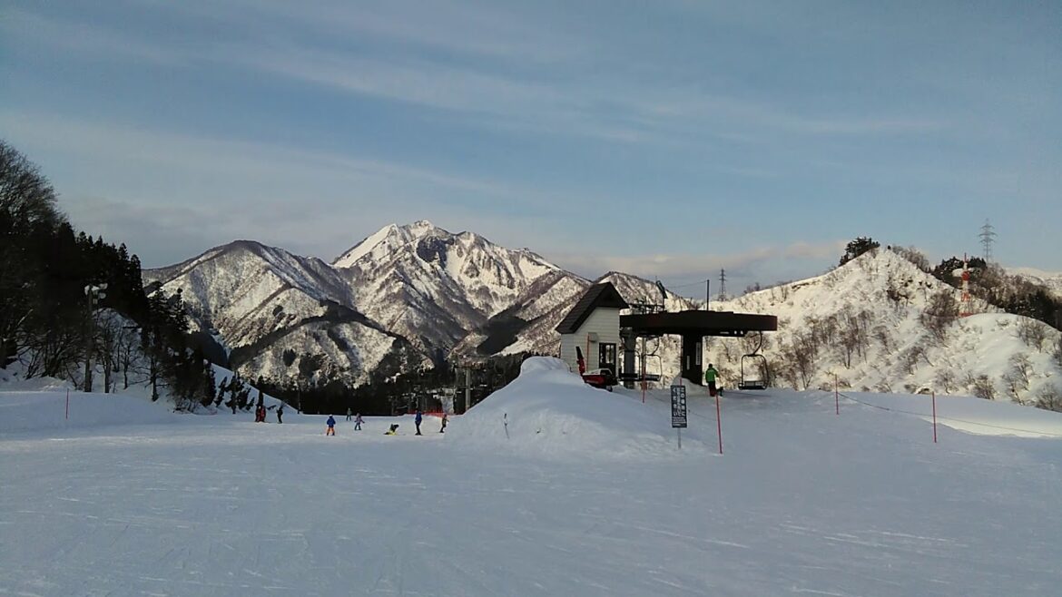 Popular ski resort near Tokyo, NASPA Ski Garden beginner's courses H&F, Yuzawa, Niigata, Japan.