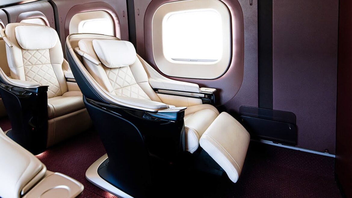 Riding on Japan’s Luxurious Bullet Train Riding on Japan's Luxurious Bullet Train