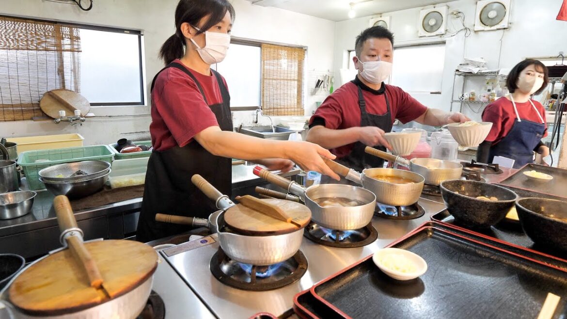 埼玉）注文殺到ほぼ１キロ爆量肉うどん！行列ができる極太ワシワシうどん屋の１日丨Japanese Street Food