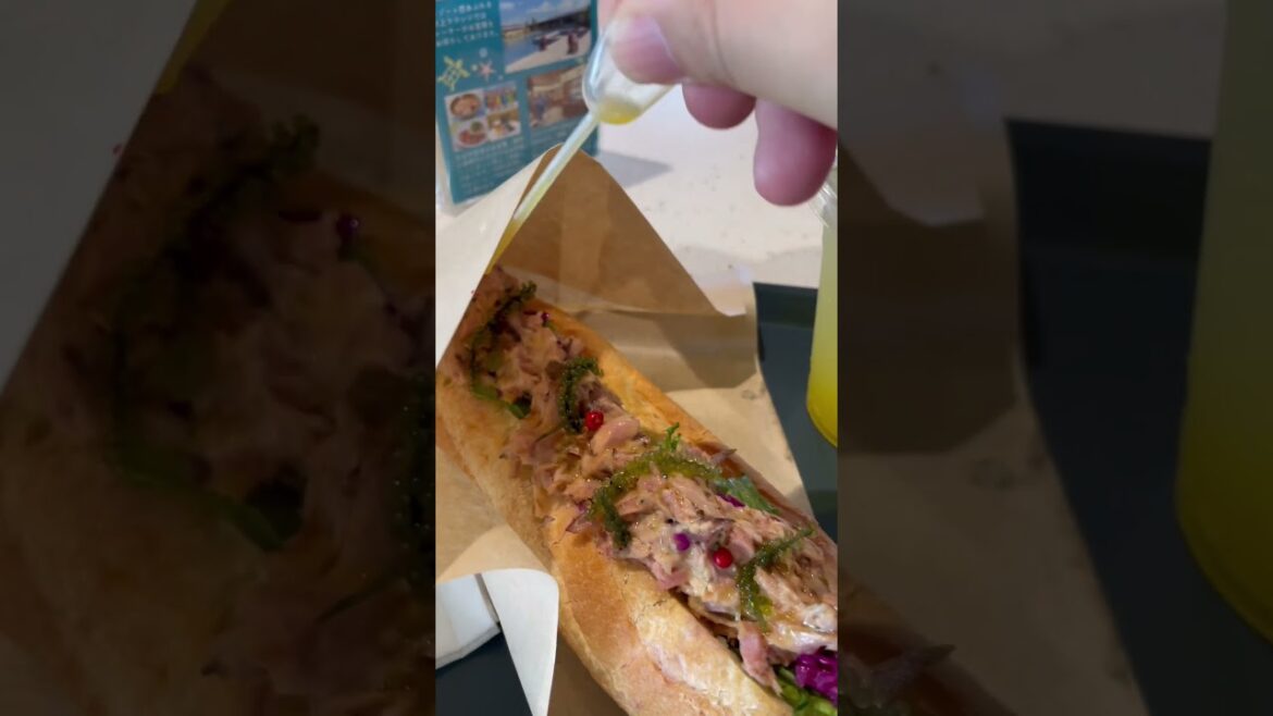 沖縄下地島グルメ「見た目も鮮やか映えランチ」ターミナルカフェで一休み #shorts