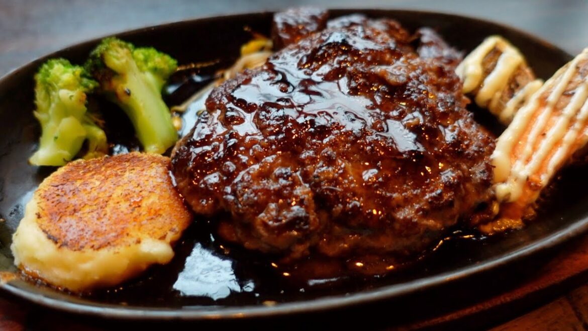 TOKYO -  HAMBURG STEAK WITH EXPLODING JUICES #JAPANTRAVELGUIDE