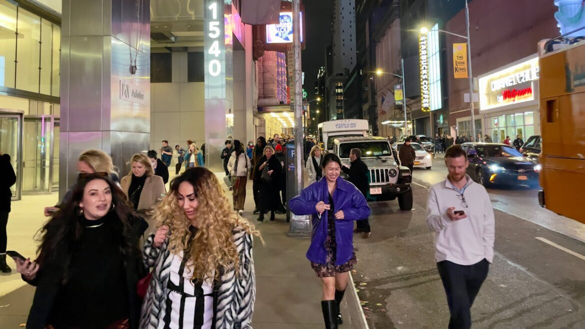 🇺🇸 New York City Live(03.29.23)🗽 Beautiful Evening Walk in Manhattan(50°F)(10°C)