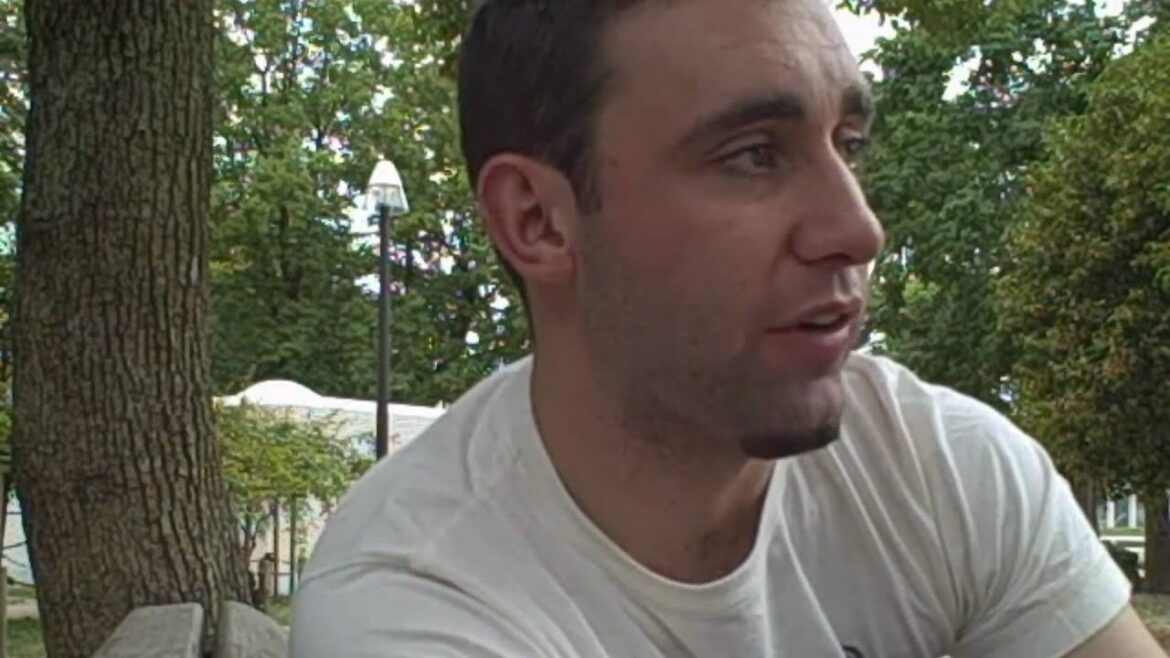 Eoin Redmond Vs. The World: Hiroshima Peace Park, Hiroshima, Japan