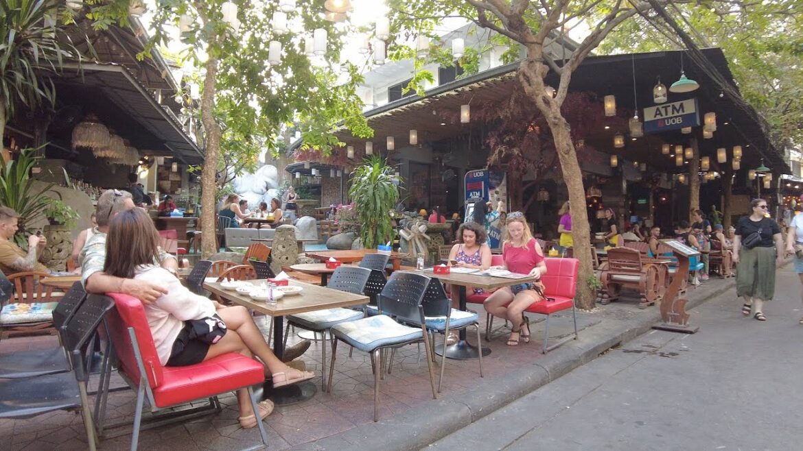 【4K】最新のカオサン通りの様子 Walk on Khaosan Road in Bangkok【2023】 【4K】最新のカオサン通りの様子 Walk on Khaosan Road in Bangkok【2023】
