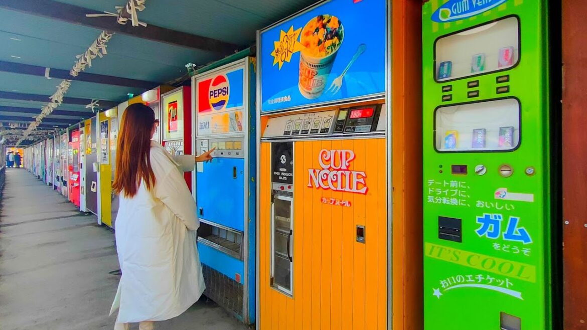 The Largest Retro Vending Machine Park in the World is in Japan!! Ramen/Udon/Hamburger/Popcorn The Largest Retro Vending Machine Park in the World is in Japan!! Ramen/Udon/Hamburger/Popcorn