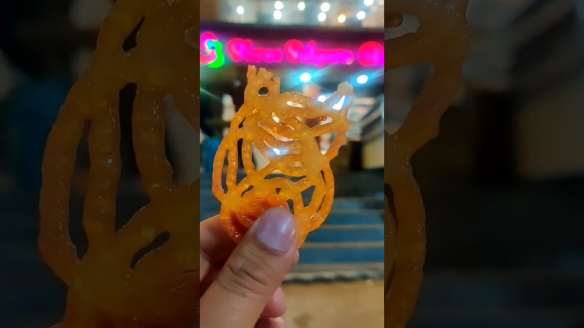 Famous Desi Ghee Jalebi 😋 #shorts #jalebi #jalebibaby #sweet #desi #food #travel #viral #food lover Famous Desi Ghee Jalebi 😋 #shorts #jalebi #jalebibaby #sweet #desi #food #travel #viral #food lover