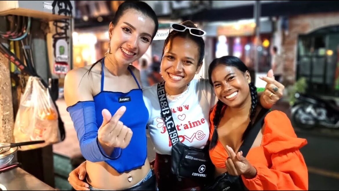 We bought Puy a CAR  ;) - Thai street food