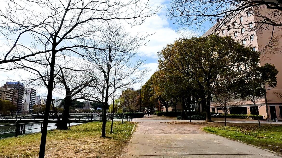 Virtual Cycling from Hiroshima Station to Peace Park | Bike Ride Japan 4K