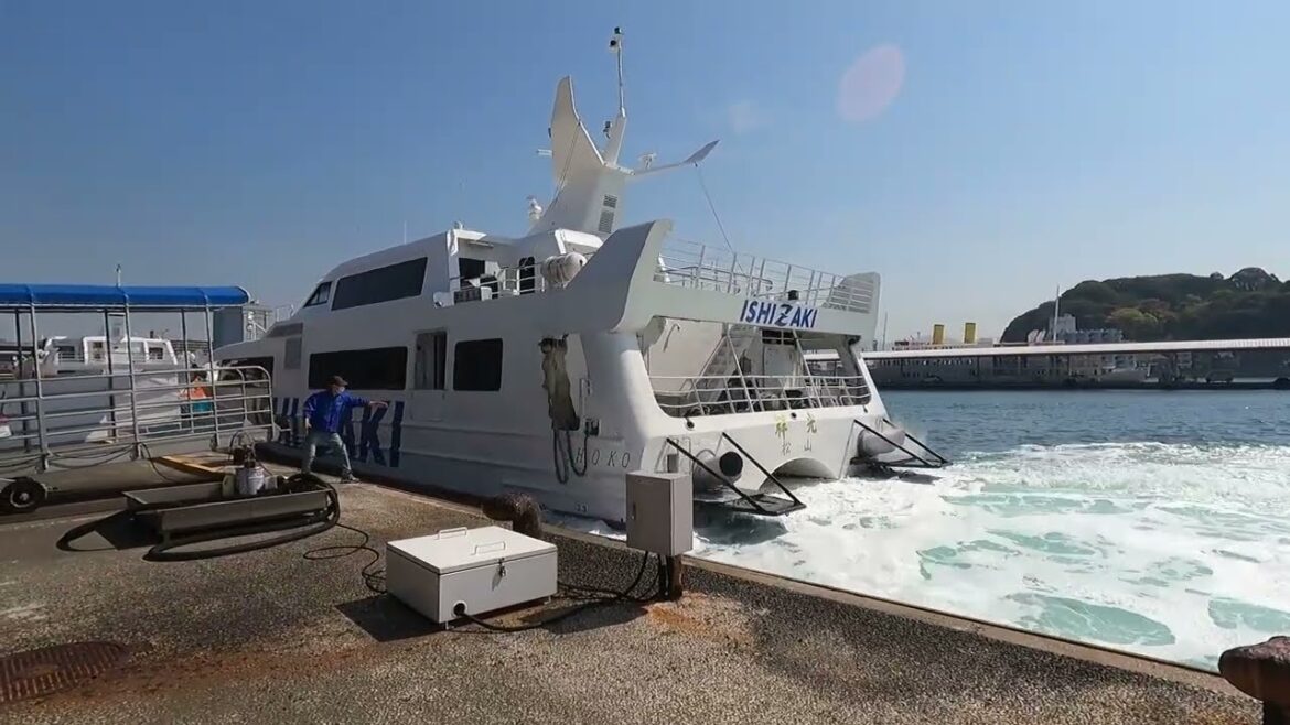 Japan for Beginners - Hiroshima to Matsuyama & Matsuyama Castle